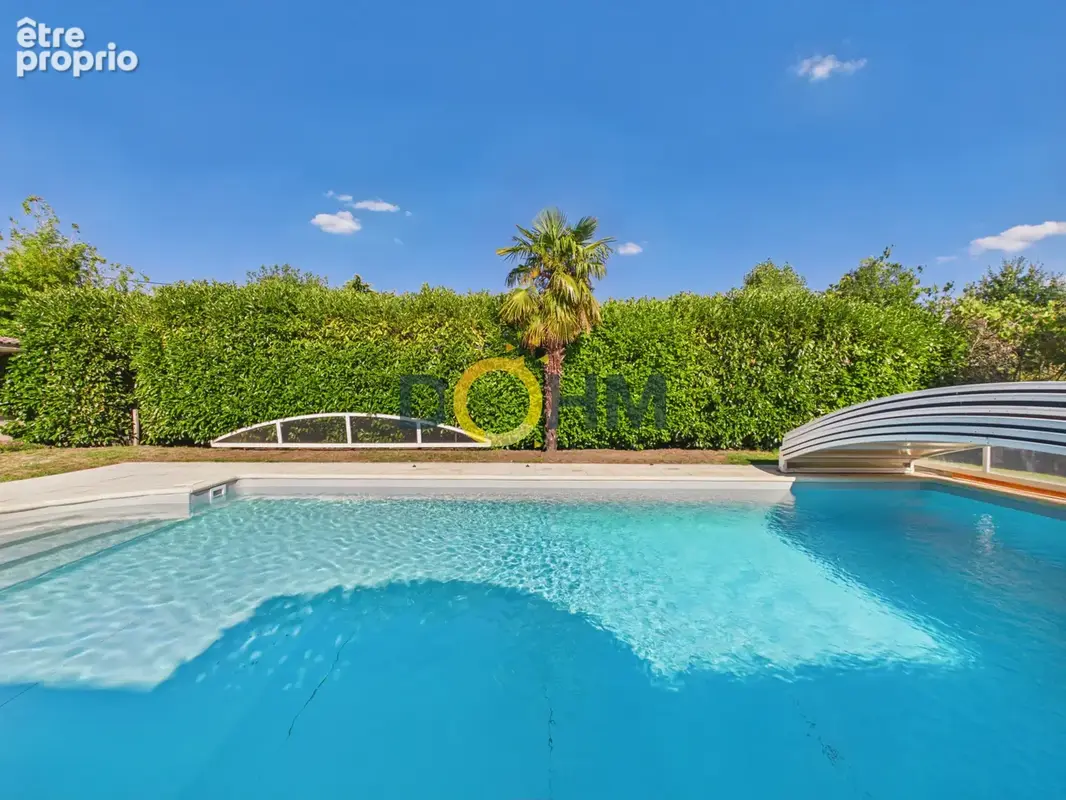 EN EXCLUSIVITÉ   Maison individuelle rénovée avec piscine   Saint-Just-Saint-Rambert - photo 2