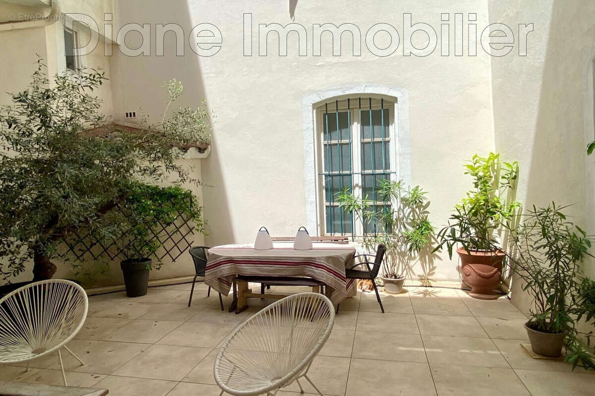 Appartement à NIMES