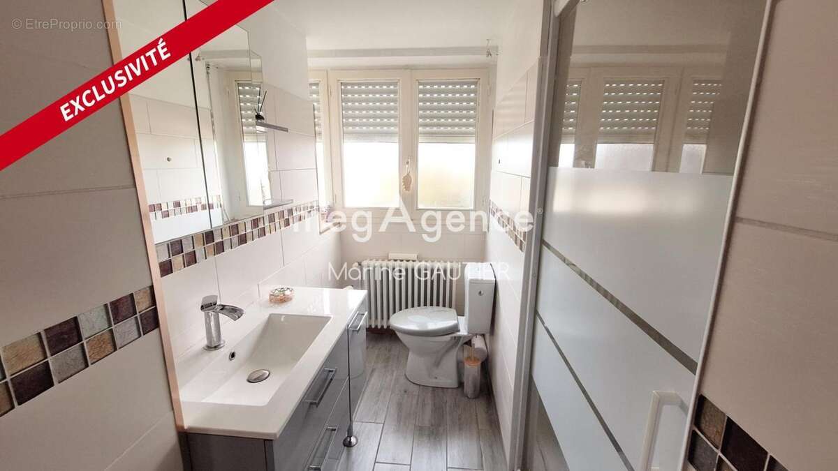 Maison à LE VIVIER-SUR-MER