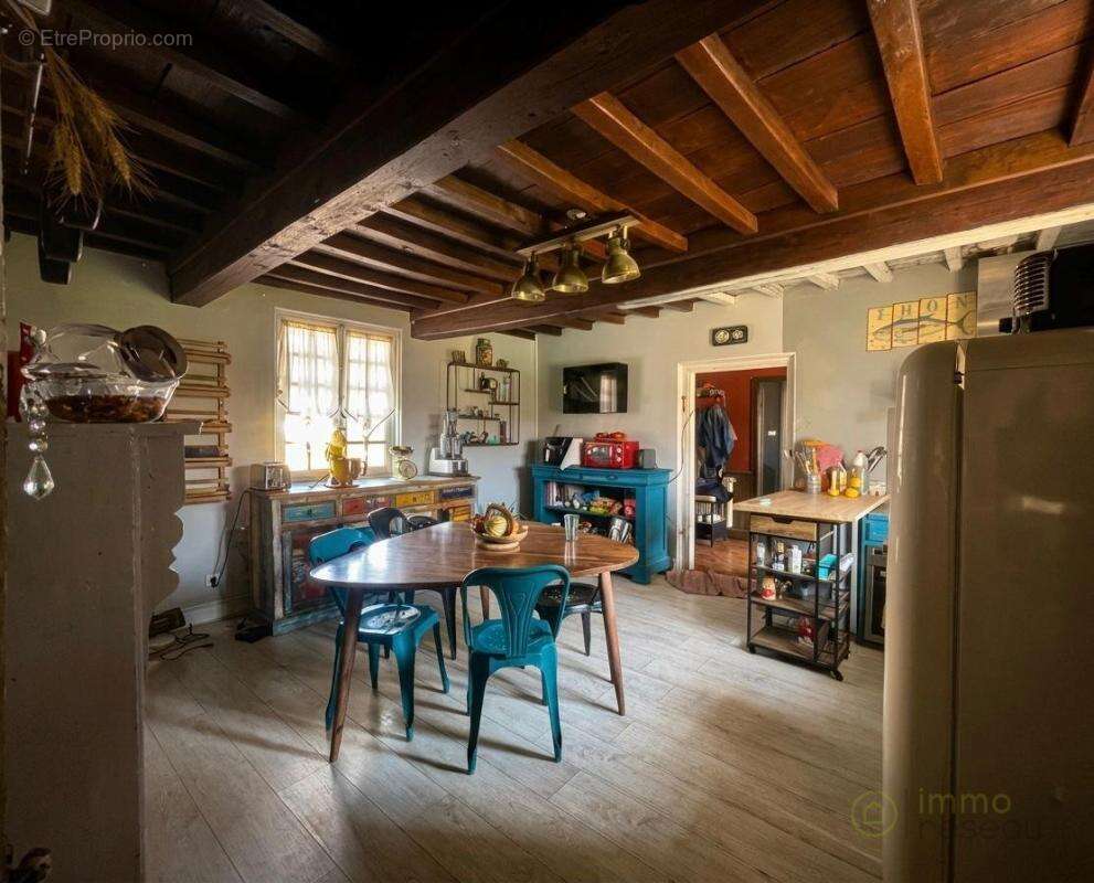 Maison 7 pièces 158 m² à vendre à Warloy-Baillon (80300) - photo 3