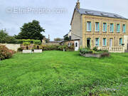 Maison à SAINT-JOUIN-BRUNEVAL
