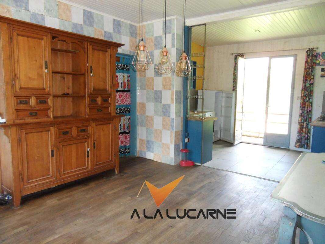 Maison à VILLAC