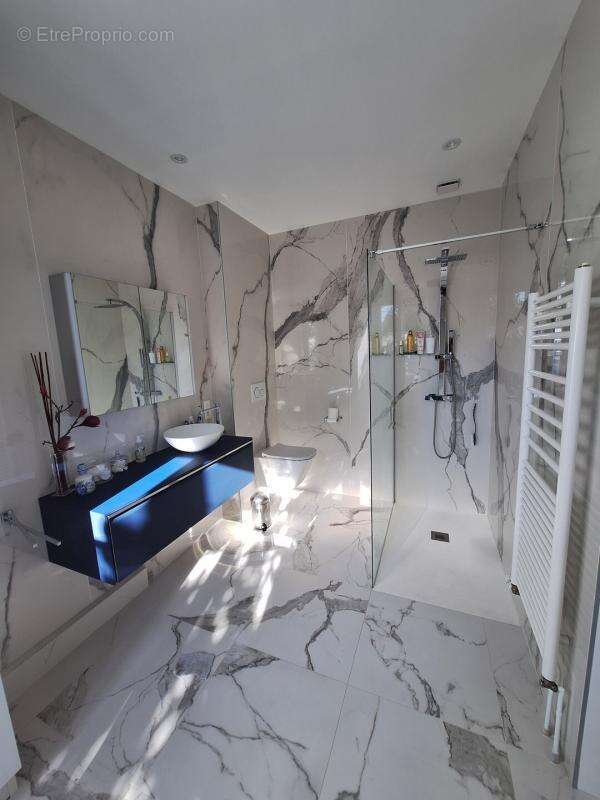 Maison à FONTAINEBLEAU