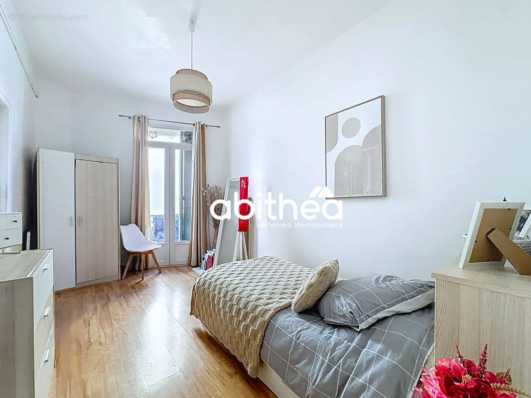 Appartement à BEZIERS