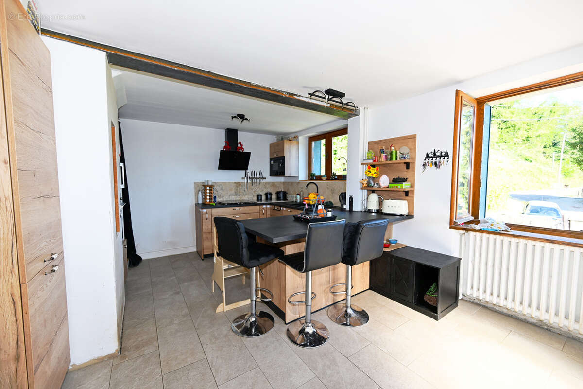 Maison à COGNIN