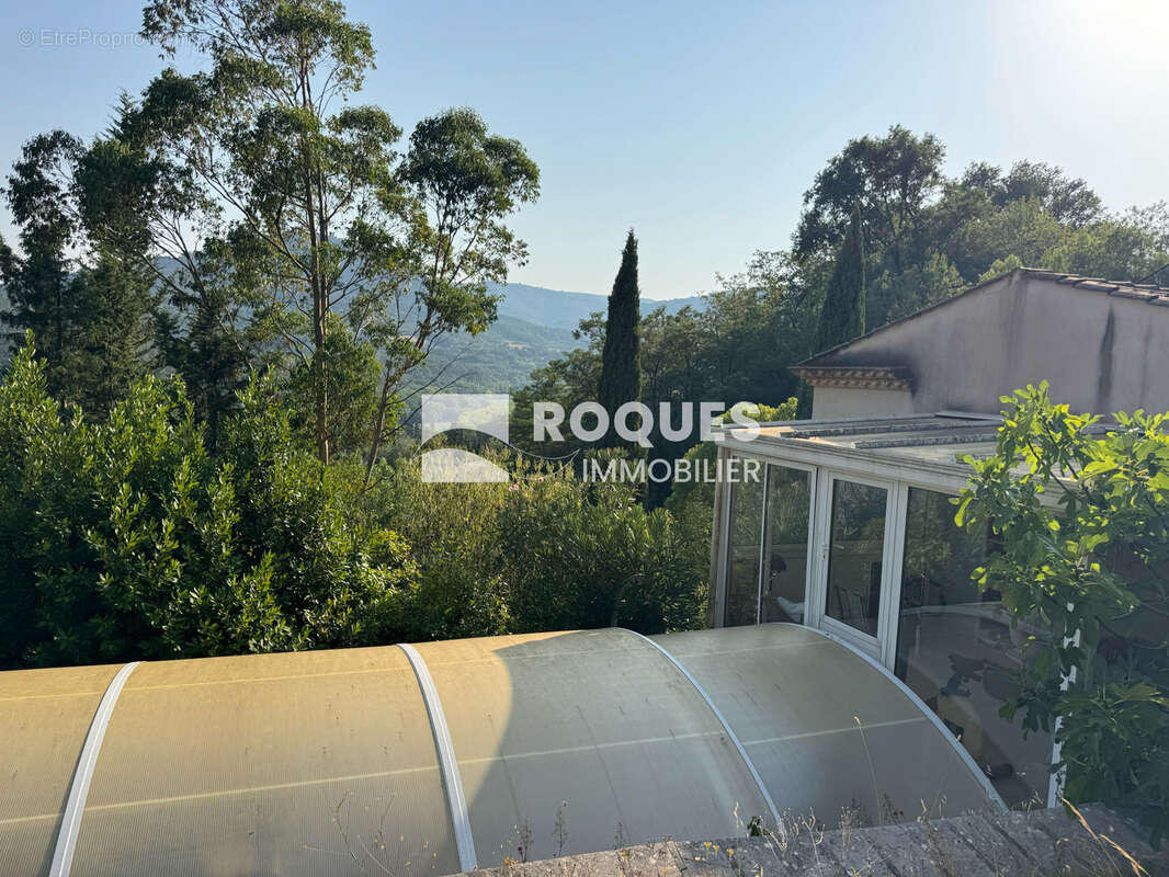Lodève sur les hauteurs, Villa d'une surface total de 108 m2 sur 2160 m2 de terrain, belle vue - photo 15