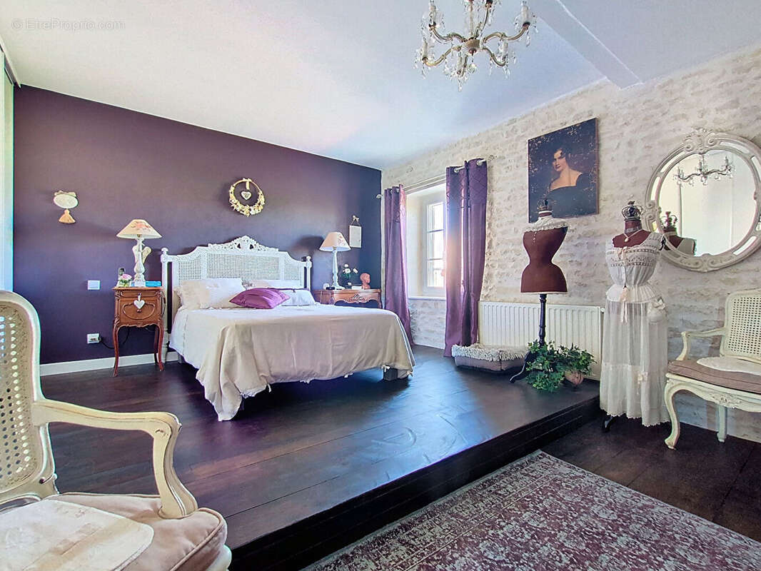 Maison Courçon 8 pièces 277.78 m² - photo 10