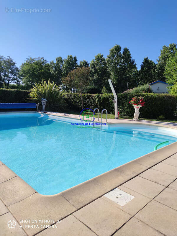 Maison à LE PASSAGE