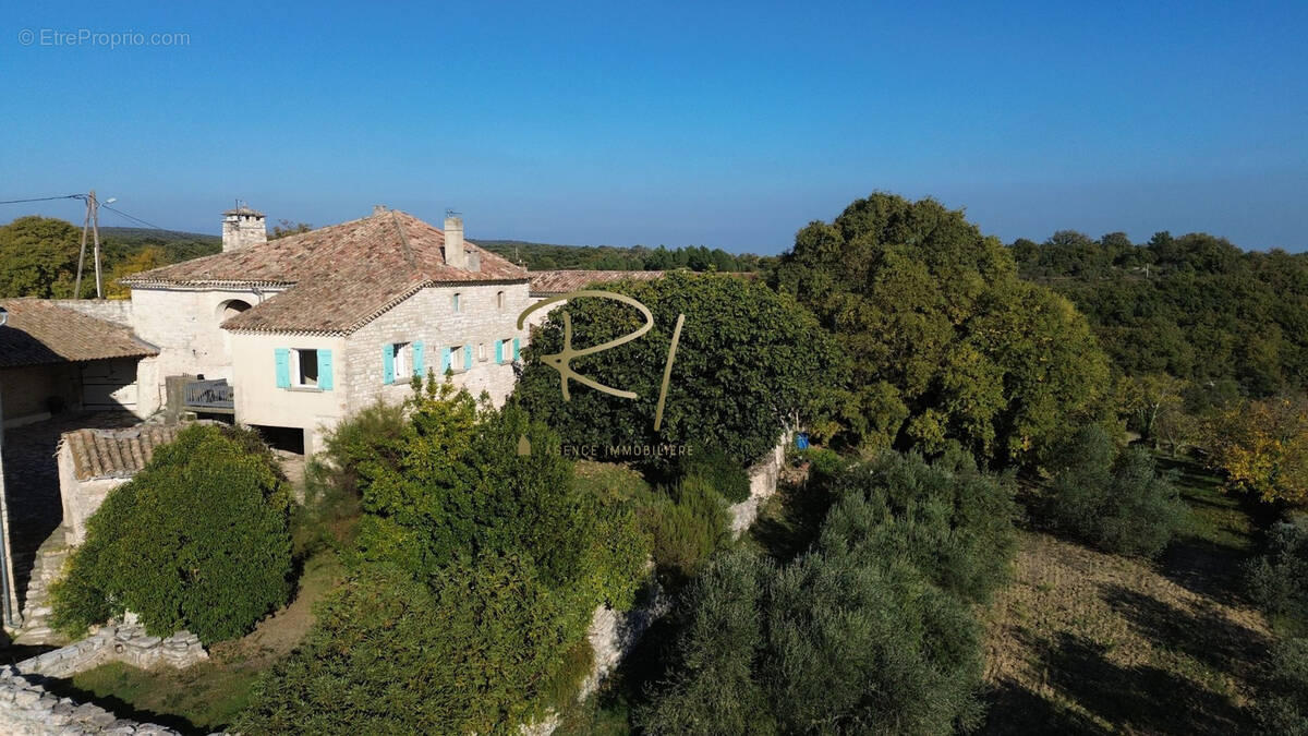 Maison à ORGNAC-L'AVEN