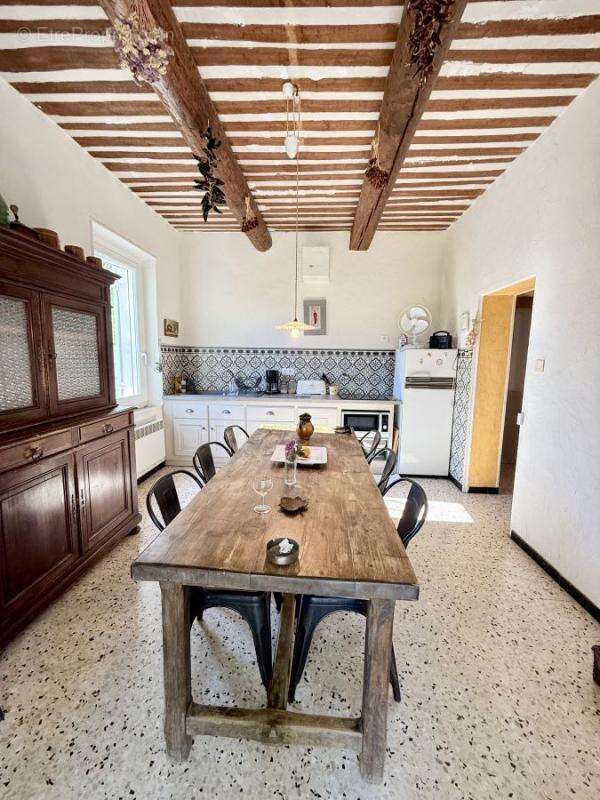 Maison 82 m² à Vacqueyras  - photo 4