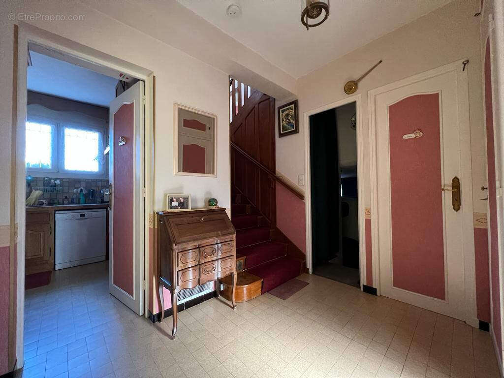 Maison à BAGNOLS-SUR-CEZE