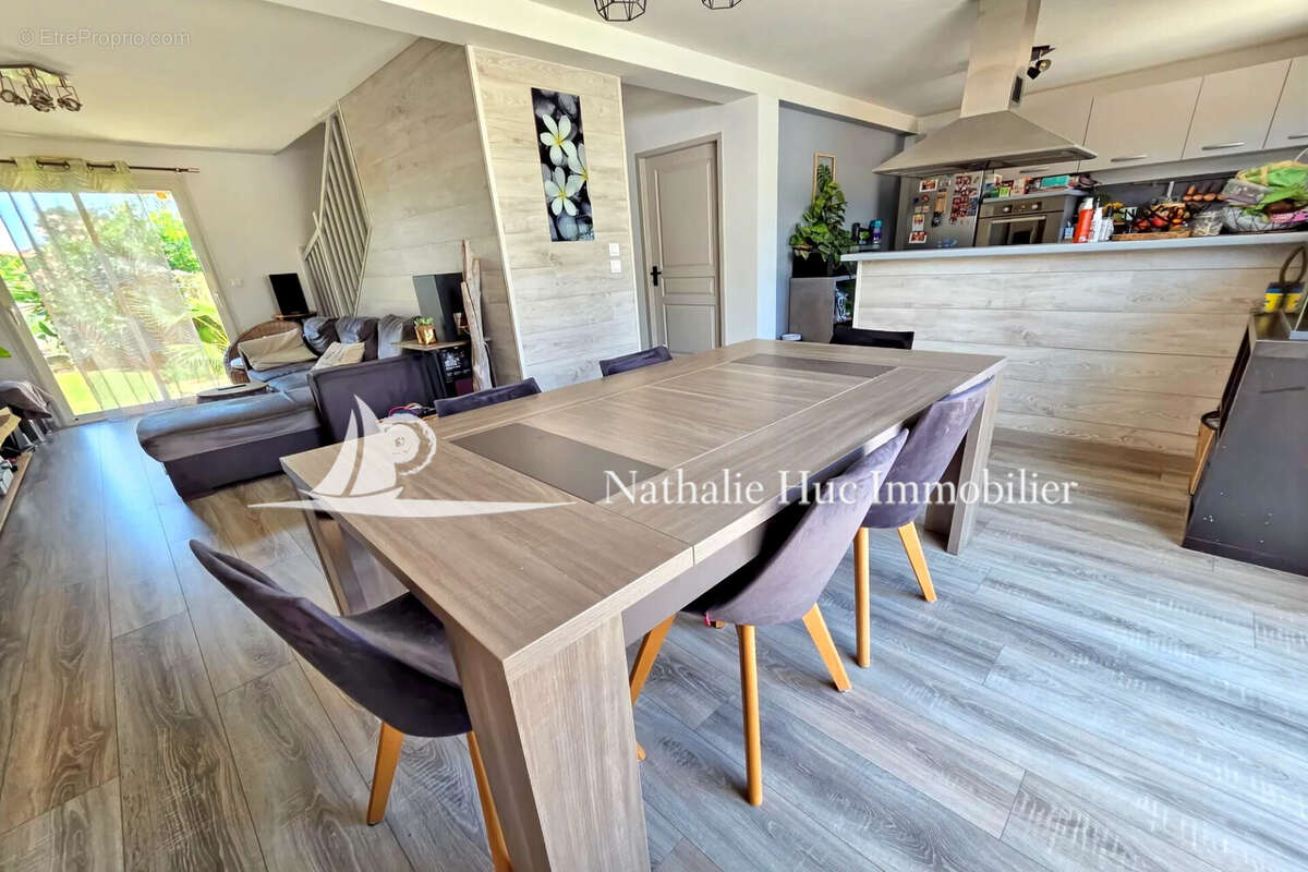Maison 90 m² à Pollestres  - photo 2