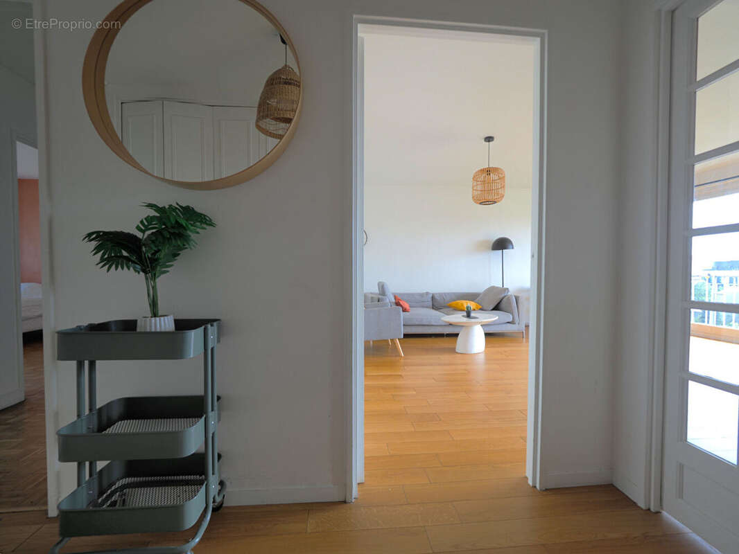 Appartement à ROMAINVILLE