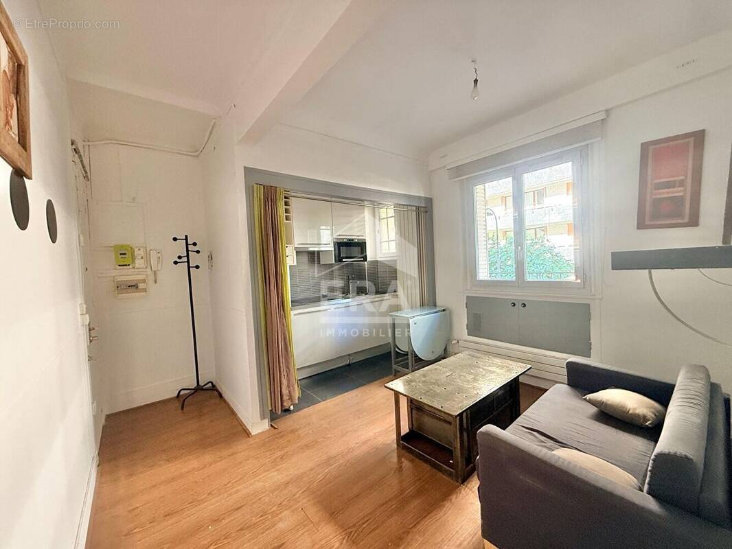 Appartement à PARIS-12E