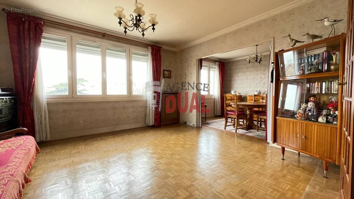 Appartement à VILLEMOMBLE