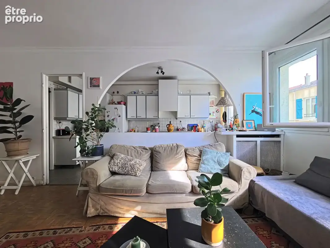 Bas montreuil - 75 m² - 3 pièces - 2 grandes chambres - fort potentiel - photo 3