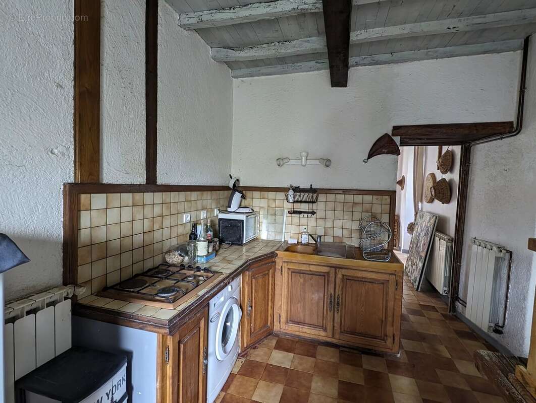 Maison à SAUVETERRE