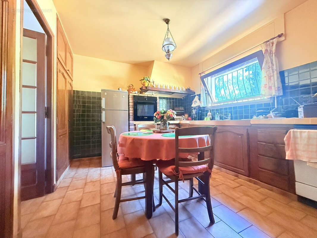 Maison à BORMES-LES-MIMOSAS