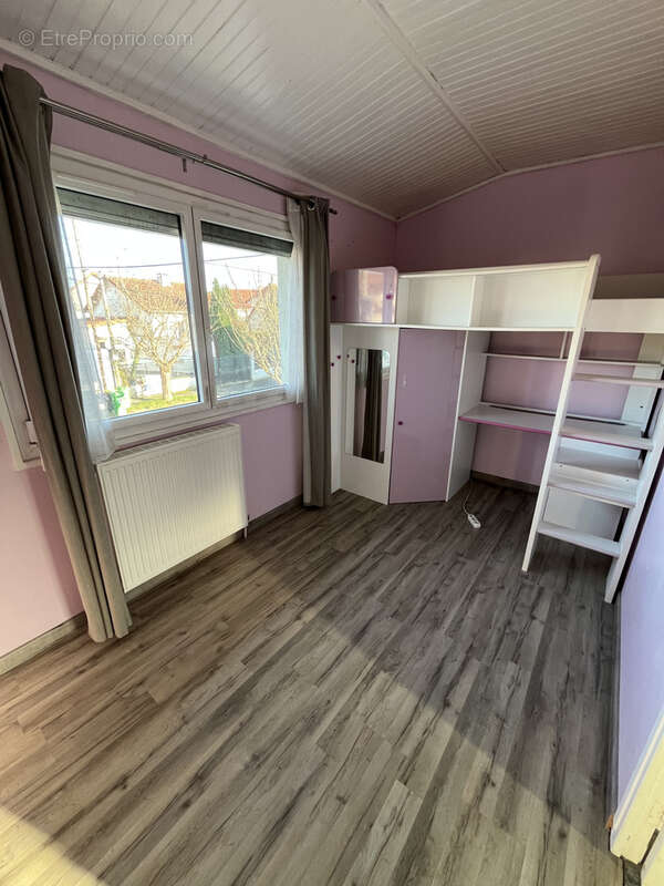 Maison à PARAY-VIEILLE-POSTE