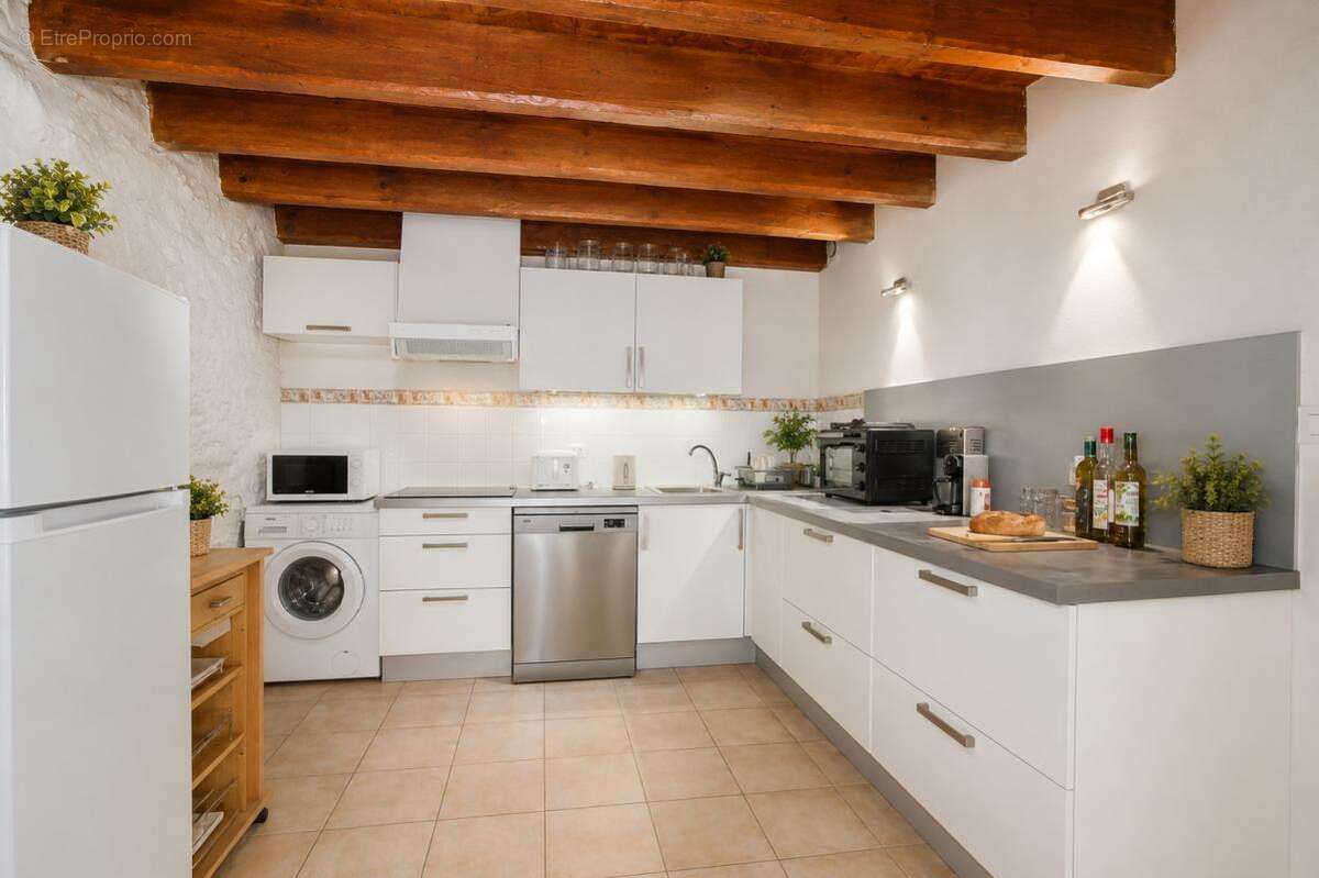 Immeuble de rapport  2 appartements et grand garage de 90 m Argeliers - photo 4