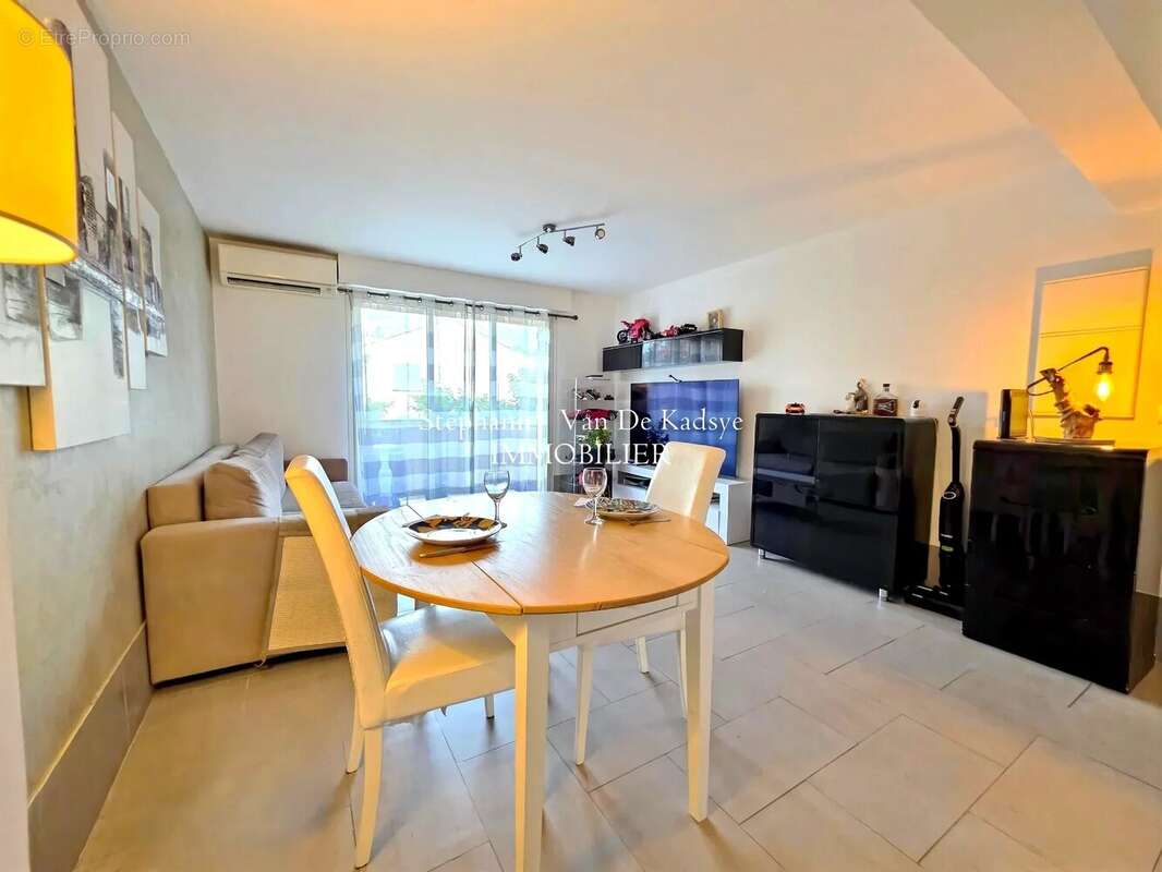 Appartement à FREJUS