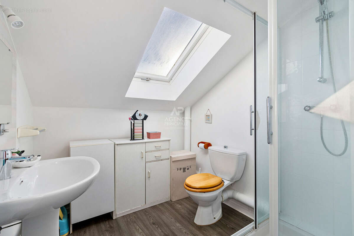 Maison Saint Germain En Laye 8 pièce(s) - photo 9