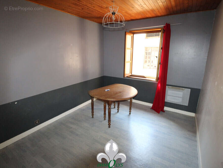 Appartement à CUISERY