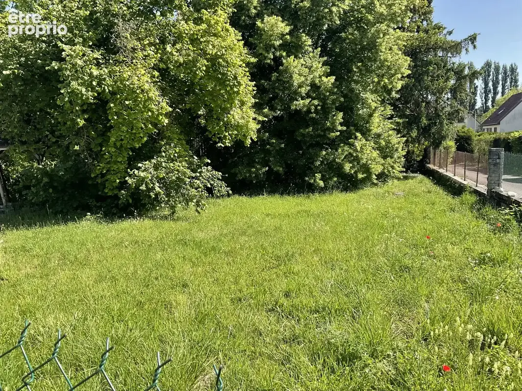Terrain 700 m² à vendre à La Chapelle-Saint-Luc (10600) - photo 3