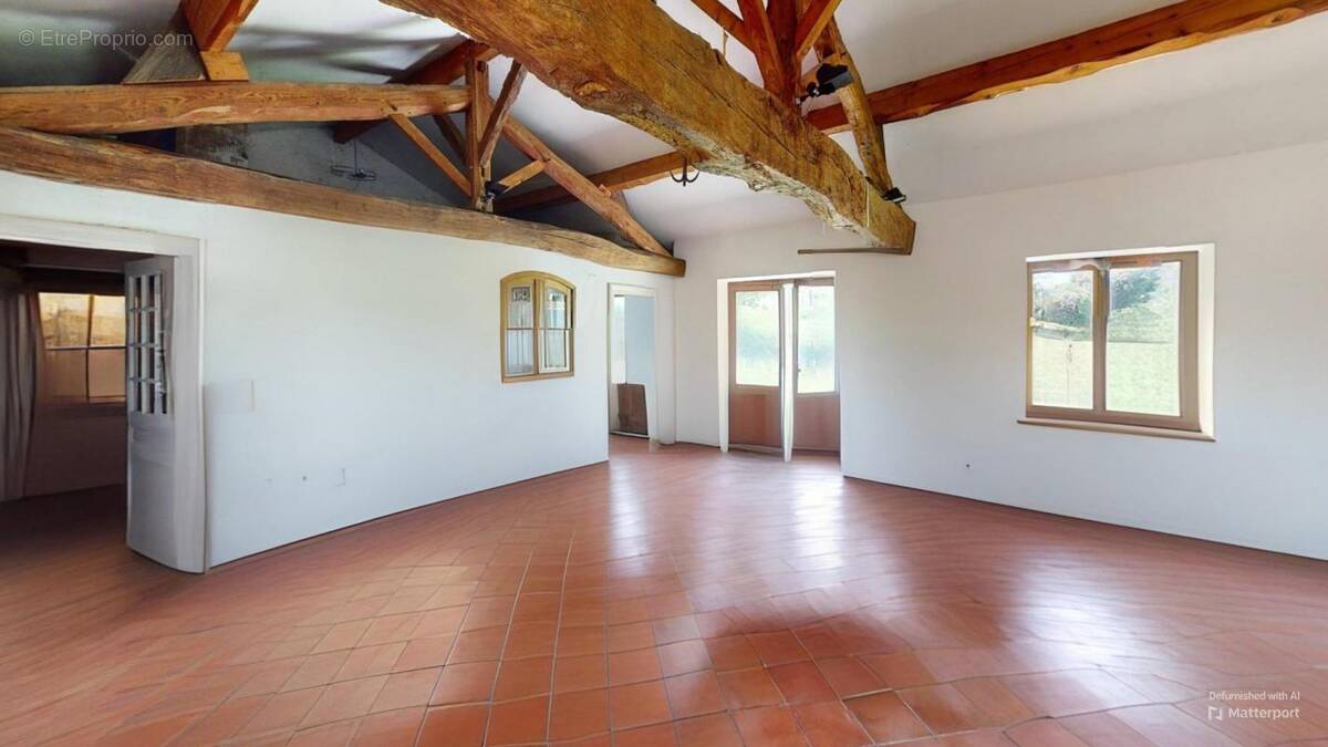 Maison à SAINT-PIERRE-LE-VIEUX