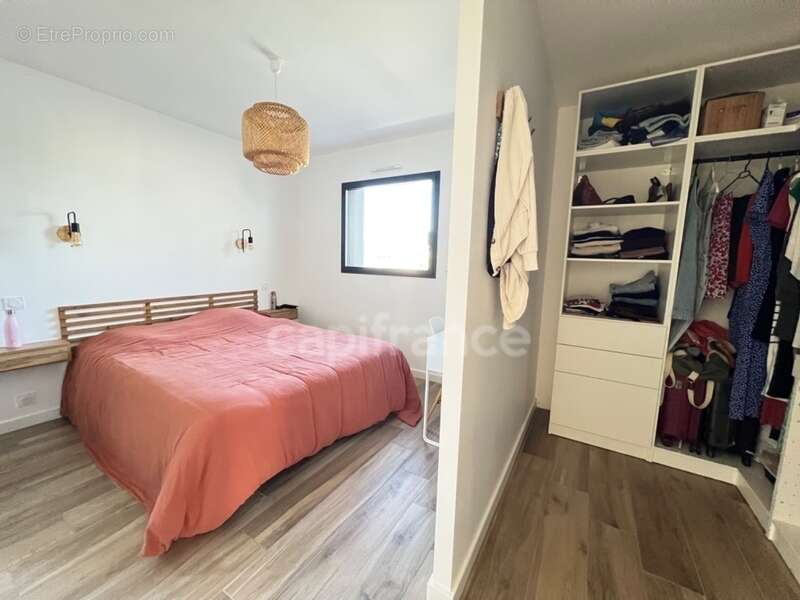 EXCLUSIVITÉ – Élégante maison contemporaine aux prestations soignées, à deux pas du bourg de Pommeret - photo 13