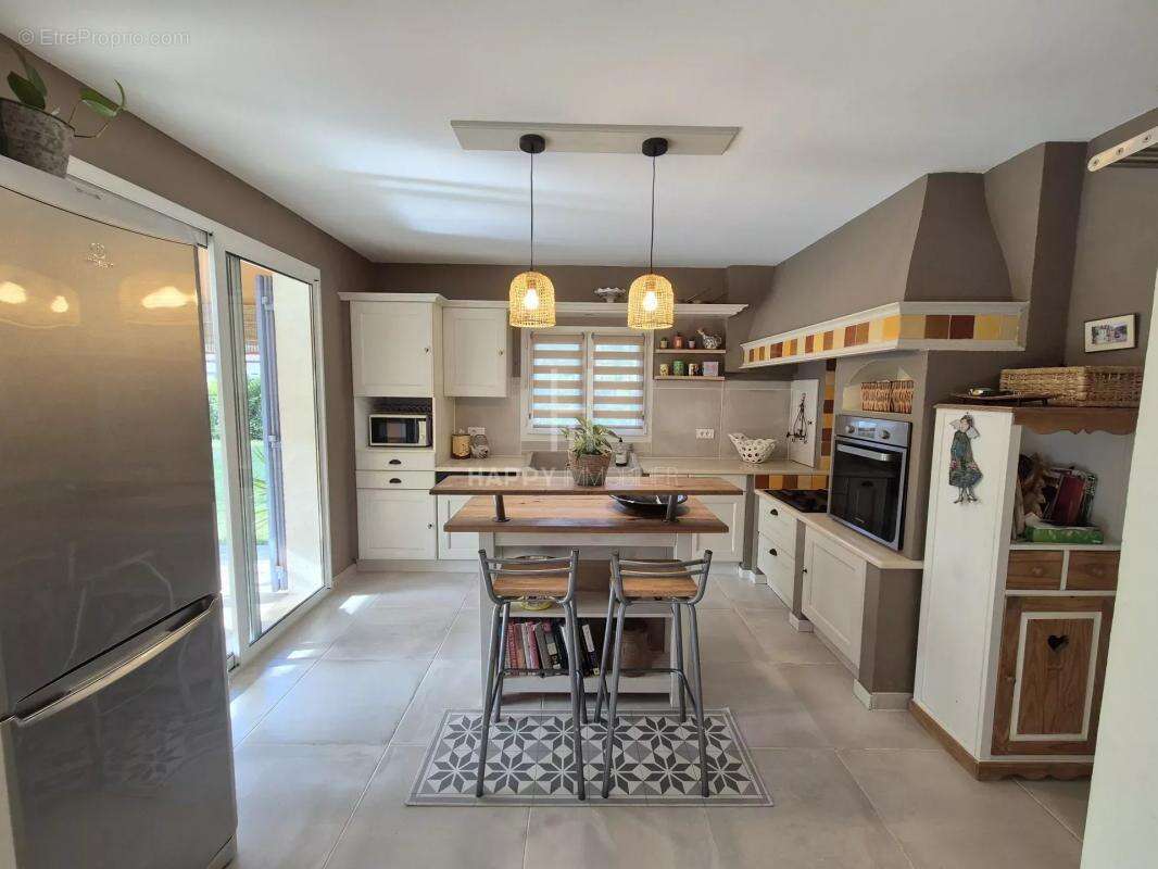 Maison à SAINT-REMY-DE-PROVENCE