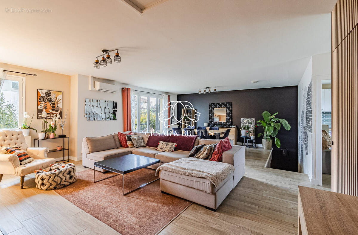 Maison à SAINT-PRIEST