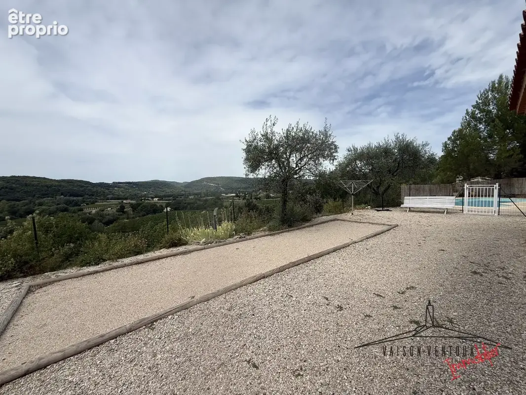 Villa plain-pied avec piscine dans environnement privilégié - photo 22