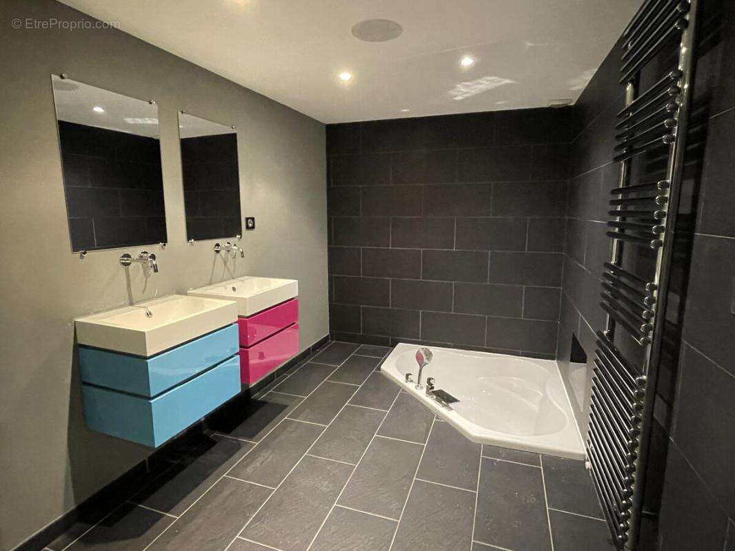 Maison 142 m² à Le Vesinet  - photo 16