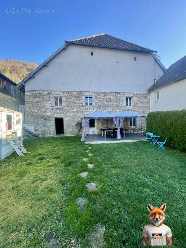 Maison à MONTGESOYE