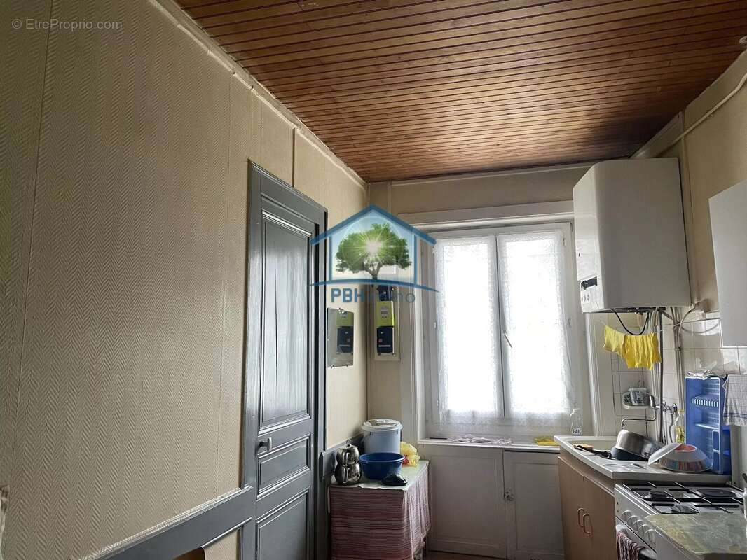 Saint-Etienne La Ricamarie Immeuble 130 m2 2 appartements - photo 5