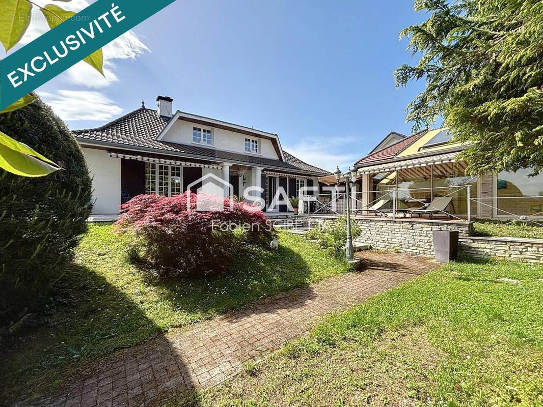 Photo 1 - Maison à MORESTEL