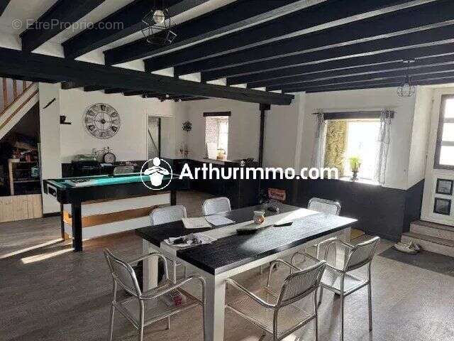 Maison à SAINTE-MARIE-DU-BOIS