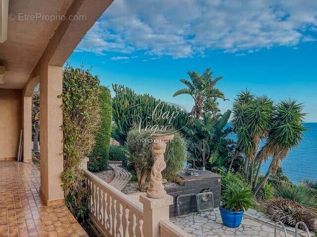 Maison à RAYOL-CANADEL-SUR-MER