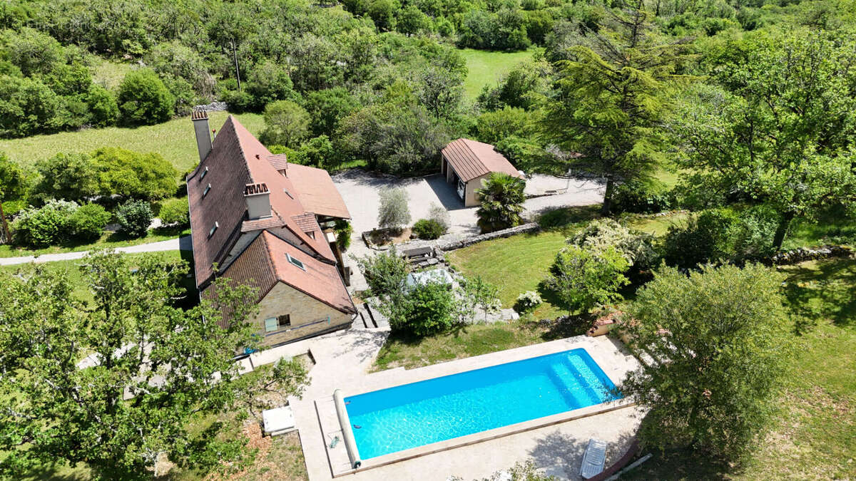 Maison Cajarc 6 pièce(s) 150 m2 - photo 2
