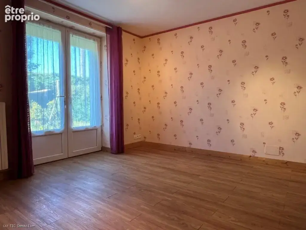 Ruffec – Pavillon Lumineux Avec Jardin Clos, 4 Chambres Et Garage - photo 15