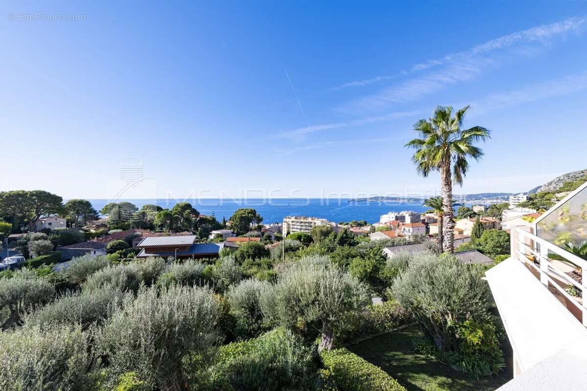 Appartement à CAP-D'AIL