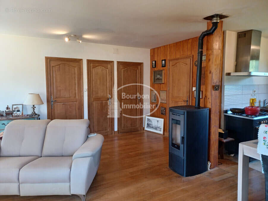 Maison 82 m² à Cressy-Sur-Somme  - photo 3