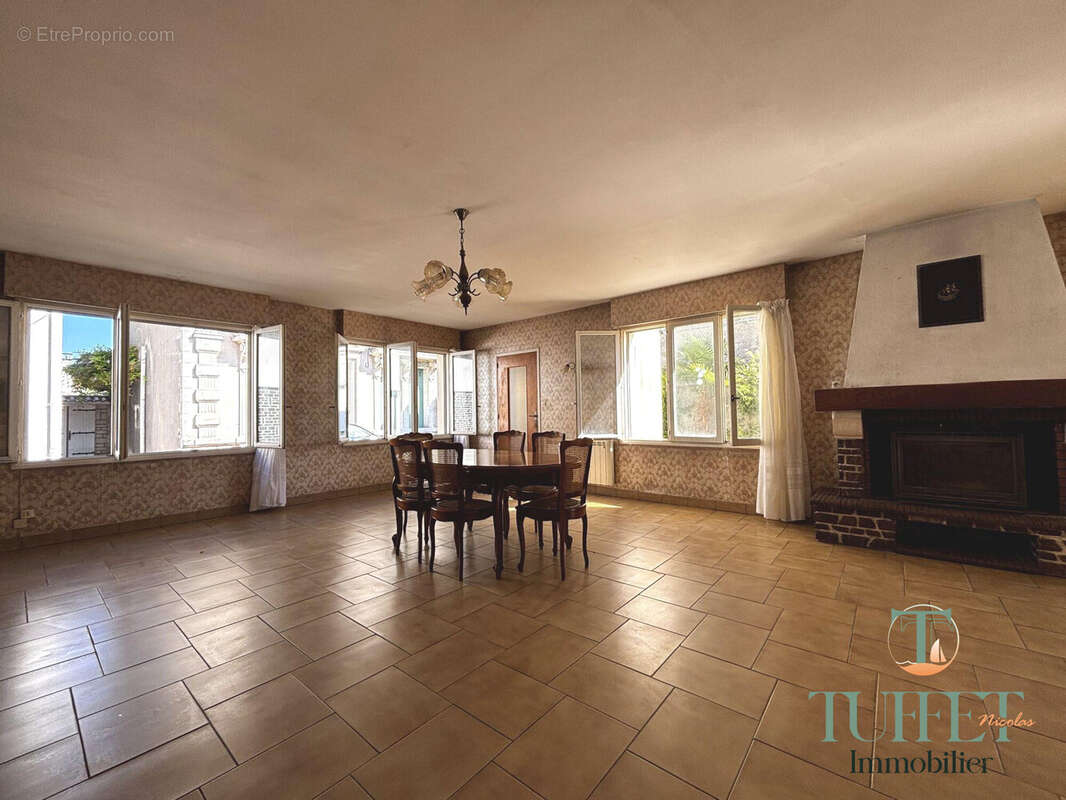 Maison 134 m² à La Tremblade  - photo 4