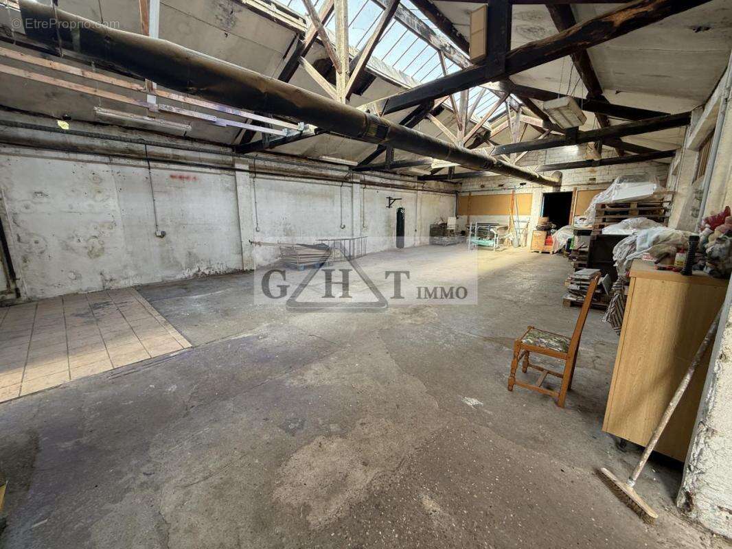 Commerce à BAGNOLET