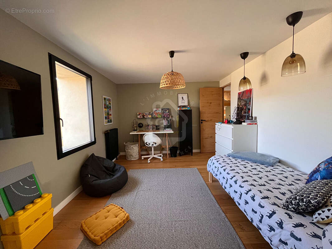 Maison à VAISON-LA-ROMAINE