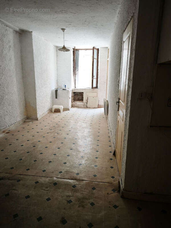 Maison à LA CHARITE-SUR-LOIRE
