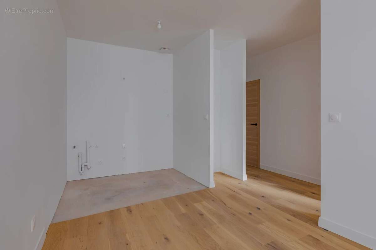 Appartement à SAINT-GENIS-LAVAL