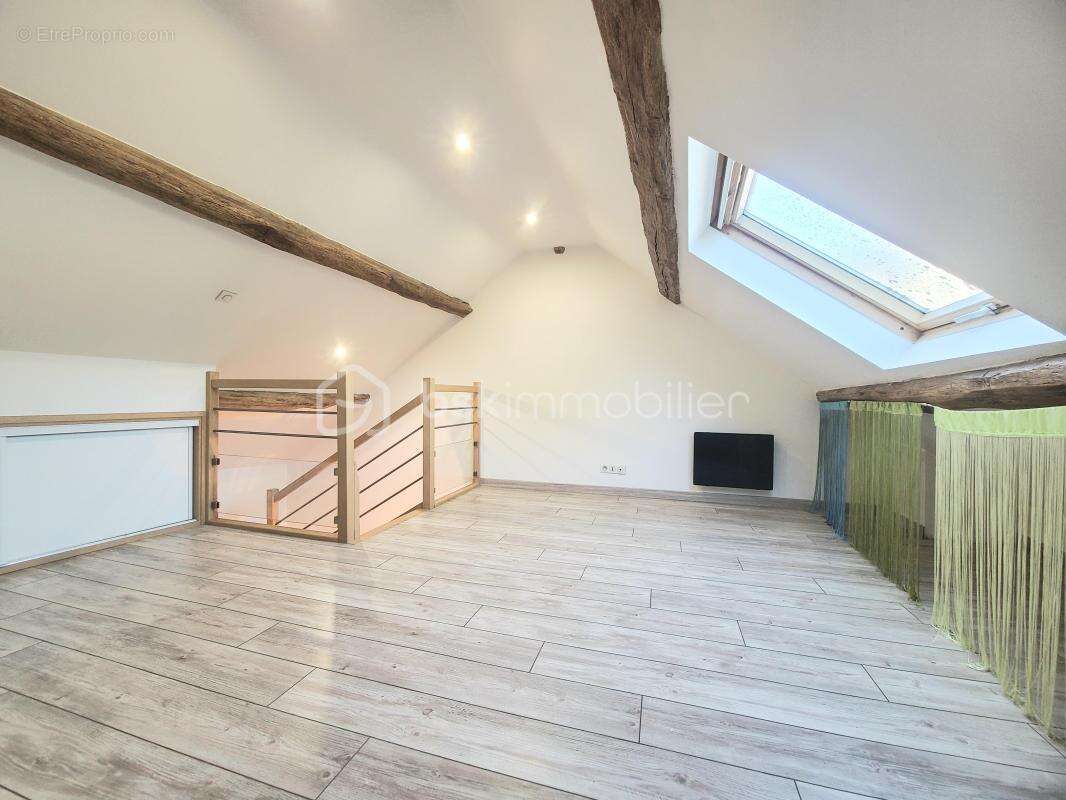 Appartement à BOISSY-SOUS-SAINT-YON