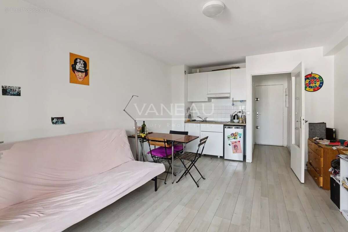 Appartement à PARIS-19E